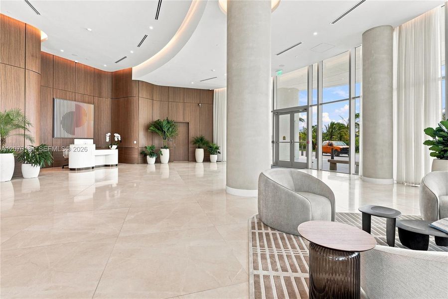 Community amenities in , Miami (Image 37).