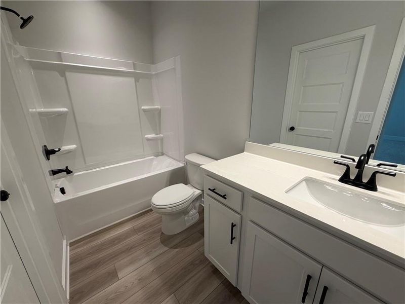 Furnished interior view inside a new home in Mallard’s Landing, Jefferson (Image 12).