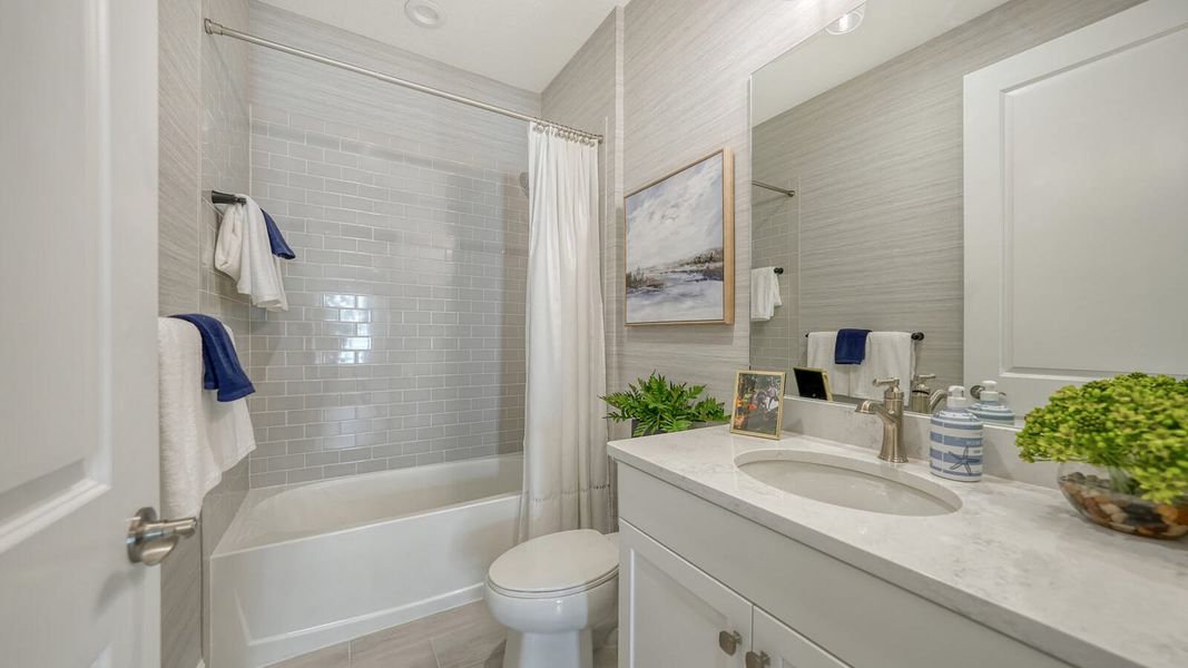 Furnished interior view inside a new home in Vistera of Venice, Nokomis (Image 7).