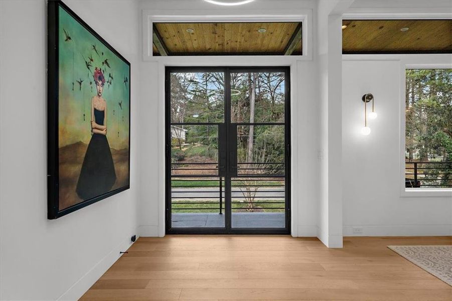 Spacious, unfurnished interior of a new home in , Atlanta (Image 74).