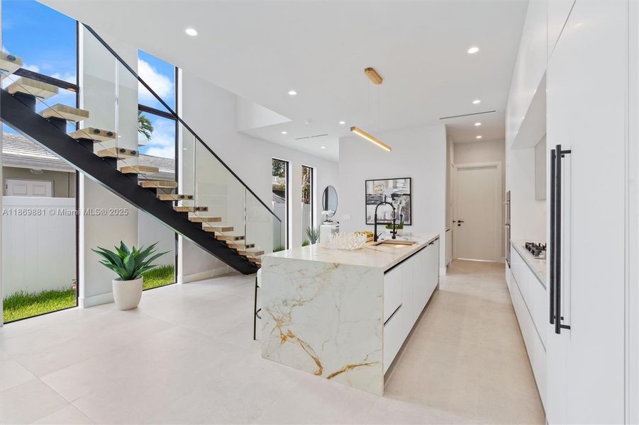 Image 25 of a home in .