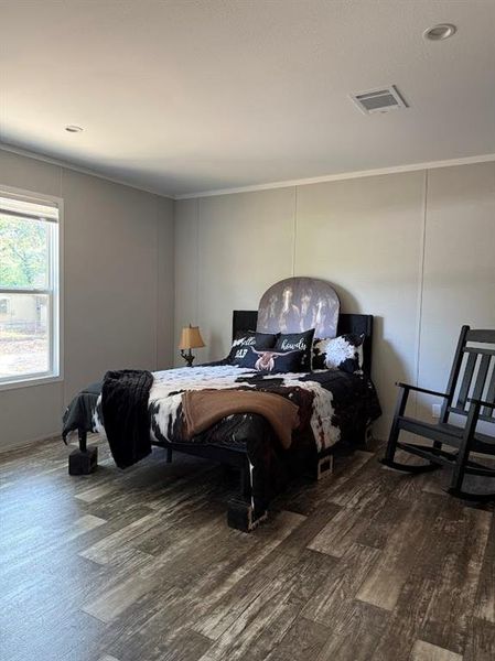 Furnished interior view inside a new home in , Pelican Bay (Image 6).