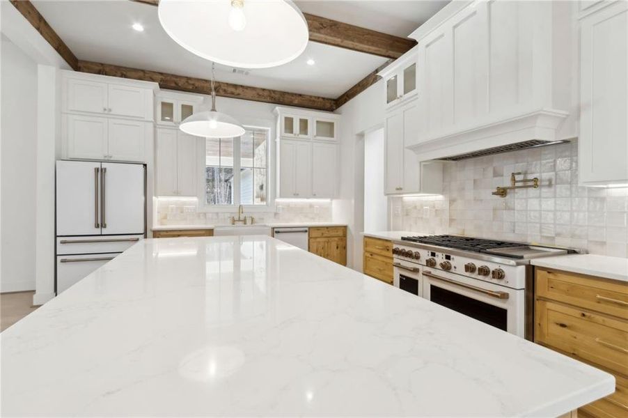 Furnished interior view inside a new home in , Dallas (Image 41). Furnished interior view inside a new home in , Dallas (Image 41).