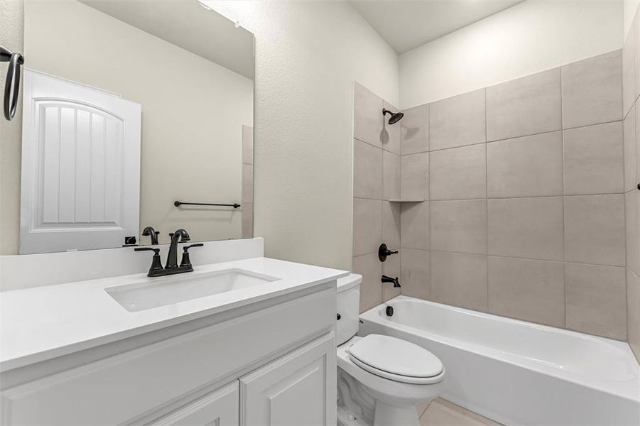 Image 27 of a home in Morningstar.