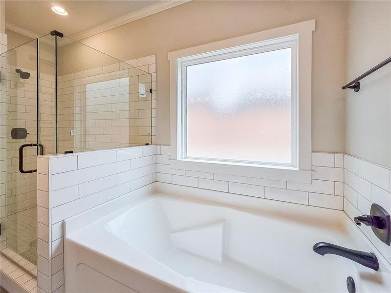 Close-up of interior finishes inside a home in , Dallas (Image 10).