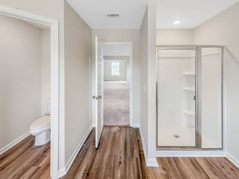 Spacious, unfurnished interior of a new home in The Village at Sassafras, Allenhurst (Image 21).