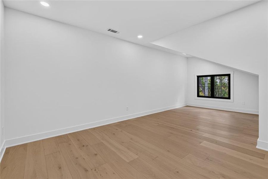 Spacious, unfurnished interior of a new home in , Loganville (Image 55). Spacious, unfurnished interior of a new home in , Loganville (Image 55).