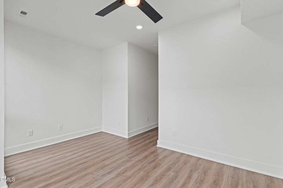 20-512 Gordon St, 303_0759