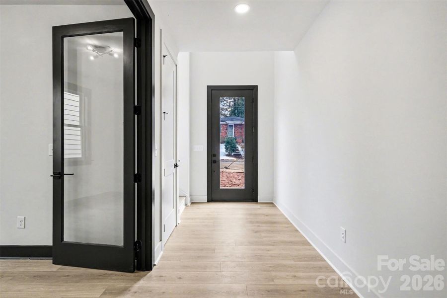 Spacious, unfurnished interior of a new home in , Charlotte (Image 19).