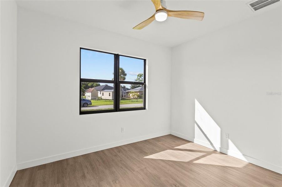 Spacious, unfurnished interior of a new home in , Punta Gorda (Image 17).