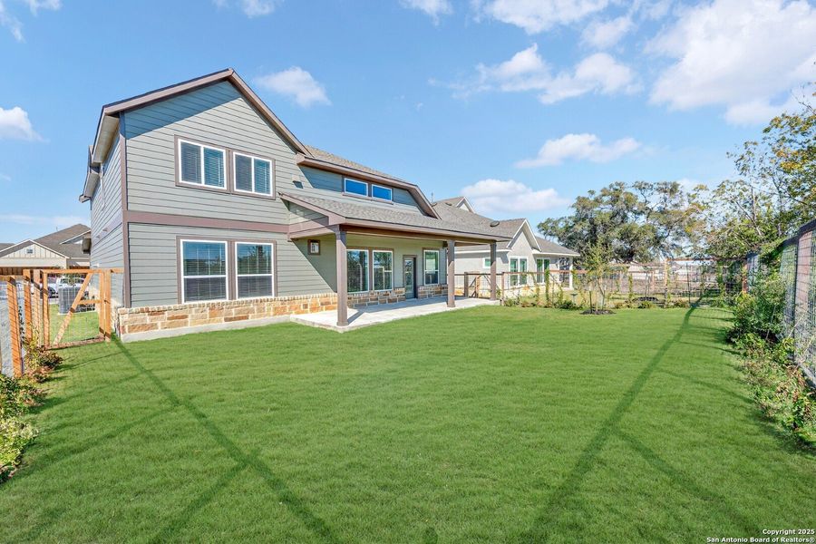 Exterior details and patio area of a home in The Crossvine 55’, Schertz (Image 3).