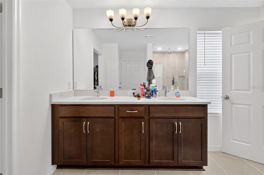 Furnished interior view inside a new home in , Howey-in-the-Hills (Image 19).