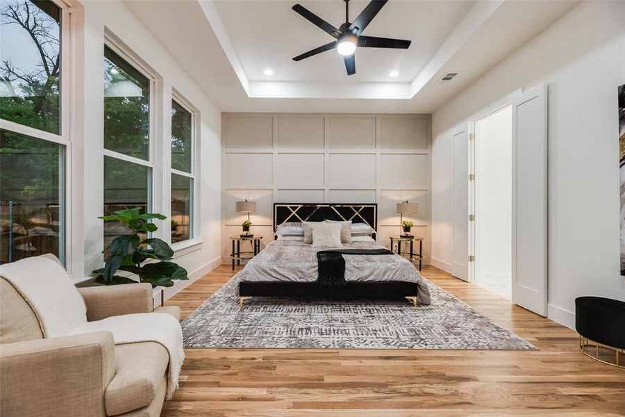 Furnished interior view inside a new home in , Dallas (Image 17). Furnished interior view inside a new home in , Dallas (Image 17).