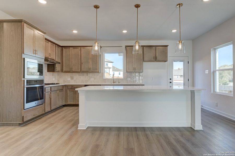 Furnished interior view inside a new home in Arcadia Ridge, San Antonio (Image 6).