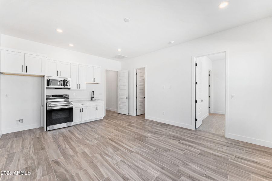 Guest Suite Guest Suite