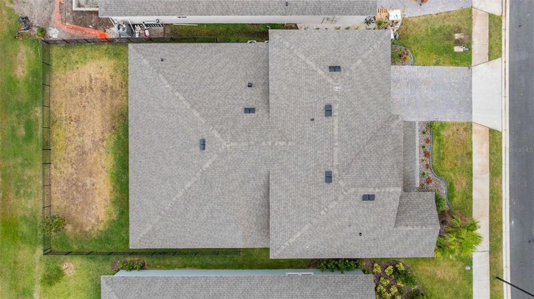 Image 72 of a home in Seaire.