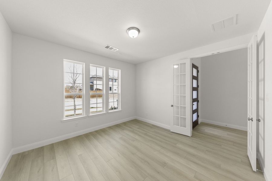 Spacious, unfurnished interior of a new home in The Reserve at Spiritas Ranch, Little Elm (Image 25). Spacious, unfurnished interior of a new home in The Reserve at Spiritas Ranch, Little Elm (Image 25).