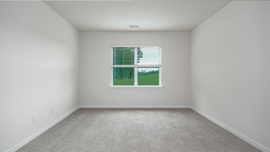 Spacious, unfurnished interior of a new home in Valley View, Waynesville (Image 16).