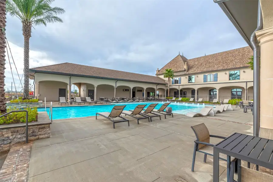 Image 41 of a home in Amira: Premier Collection.