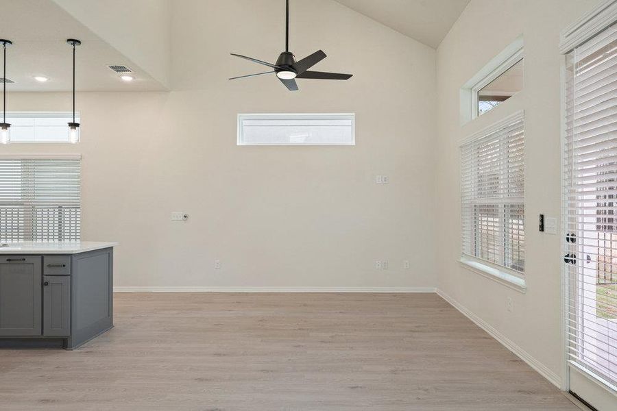 Image 25 of a home in Foxfield. Image 25 of a home in Foxfield.