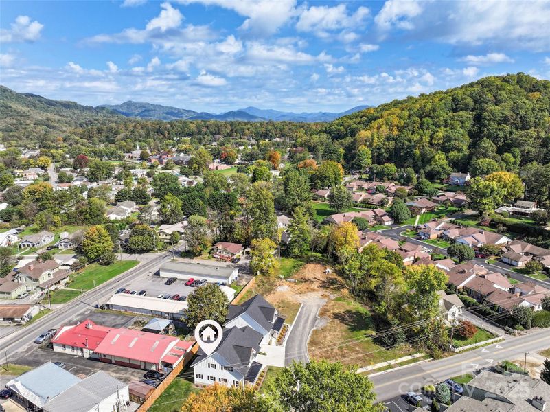 Image 32 of a home in .