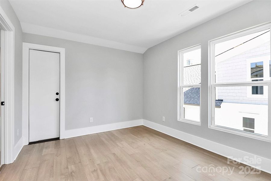 Spacious, unfurnished interior of a new home in , Charlotte (Image 28).