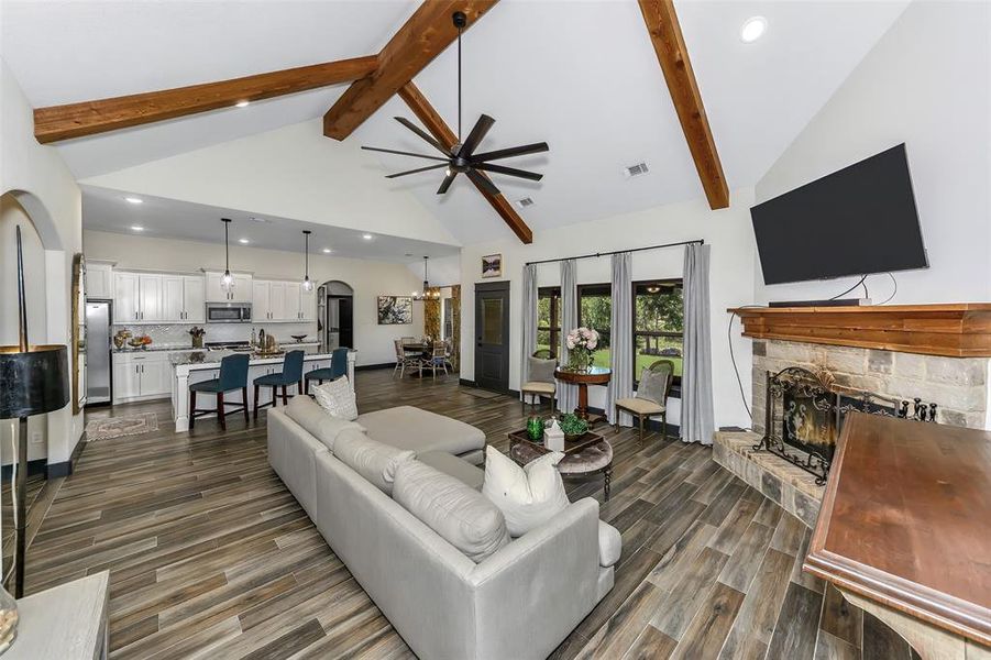 Furnished interior view inside a new home in , Weatherford (Image 19).