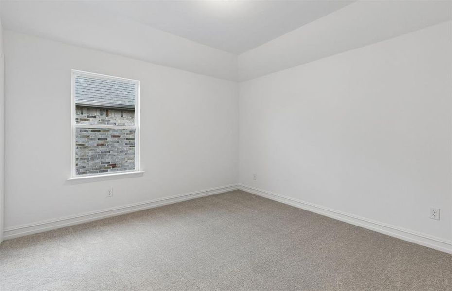 Secondary bedroom