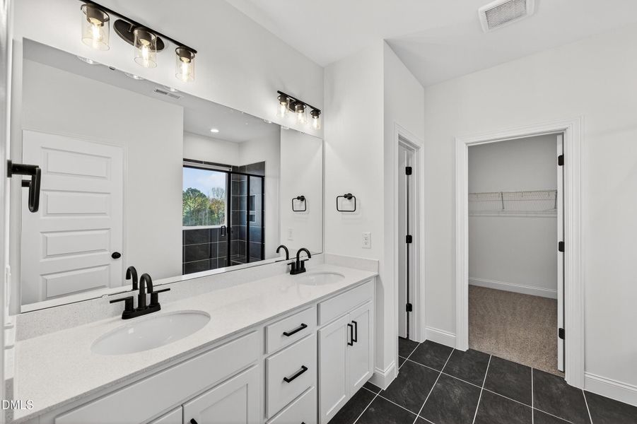 26 -88 tennyson drive, interior, primary 26 -88 tennyson drive, interior, primary