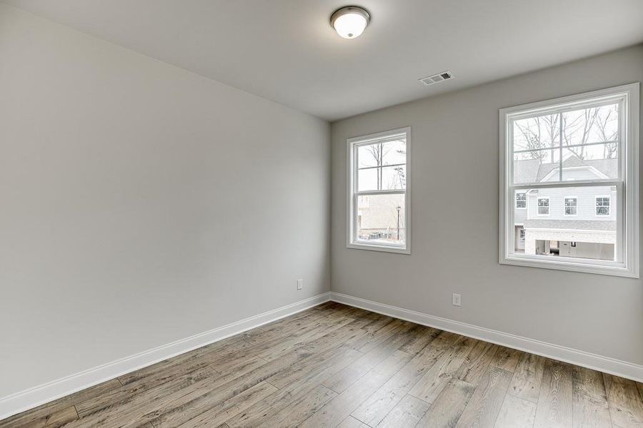 Spacious, unfurnished interior of a new home in , Sugar Hill (Image 28).