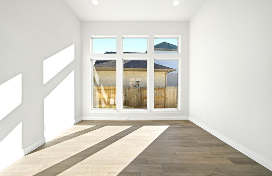 Spacious, unfurnished interior of a new home in Artavia 70′, Conroe (Image 43).