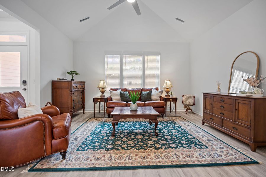 23-web-or-mls-IMG_6100