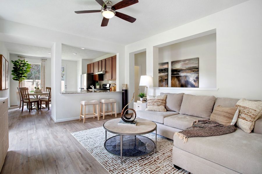 Representative furnished interior of a home built from the 1242 by KB Home in Sagecrest Trails, Conroe (Image 4).