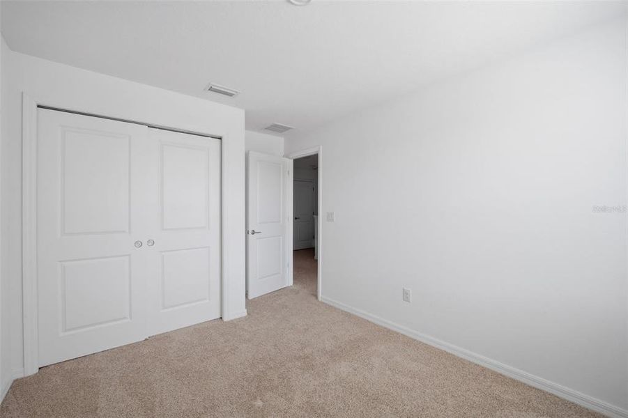 Spacious, unfurnished interior of a new home in , Wesley Chapel (Image 17).