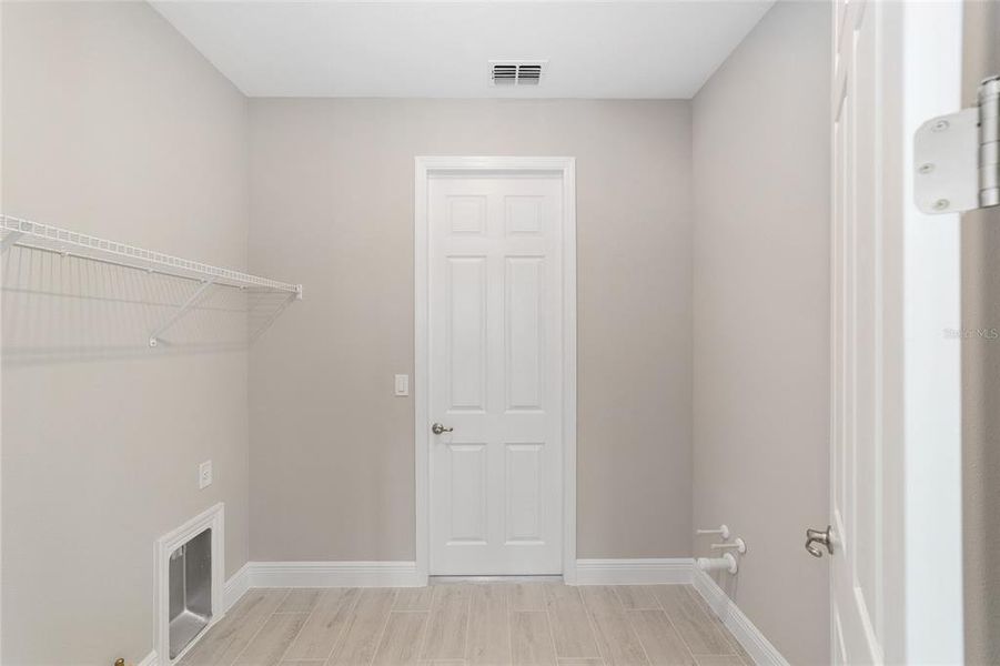 Spacious, unfurnished interior of a new home in On Top of the World Communities, Ocala (Image 39).