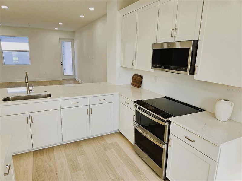 Furnished interior view inside a new home in Palmera at Wellen Park, Venice (Image 5). Furnished interior view inside a new home in Palmera at Wellen Park, Venice (Image 5).