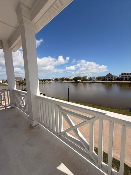 Exterior details and patio area of a home in , Galveston (Image 21).