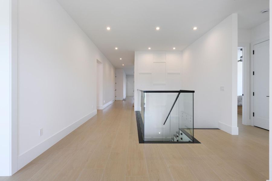 LANDING SECOND FLOOR