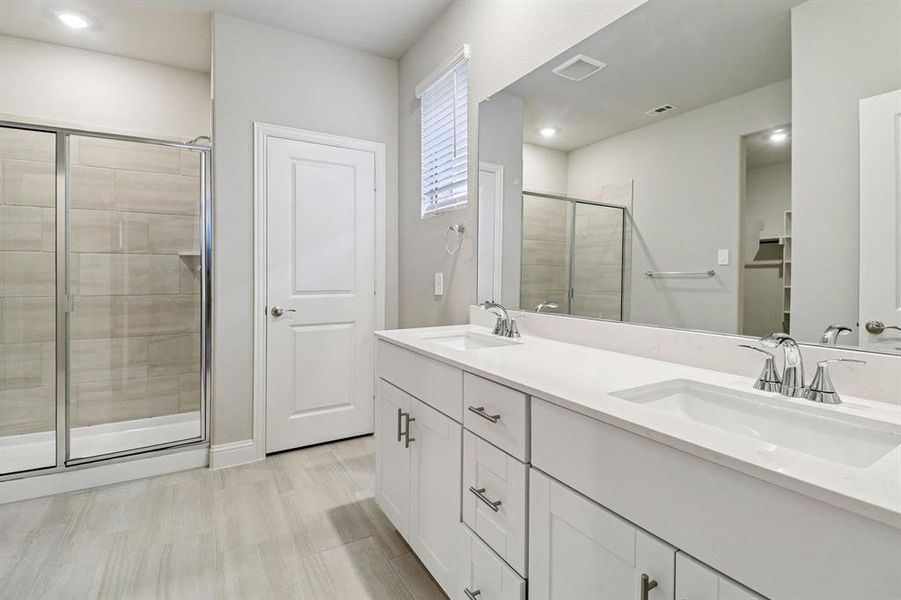 Photo is not of the actual home, but is an inspirational photo of builder’s model home and may depict options, furnishings, and/or decorator features that are not included.