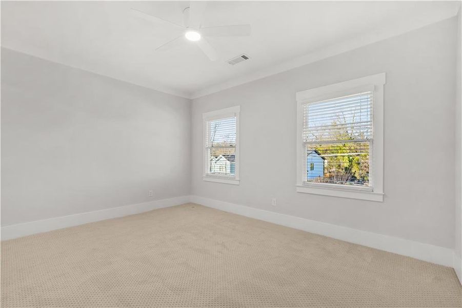 Spacious, unfurnished interior of a new home in , Atlanta (Image 25).