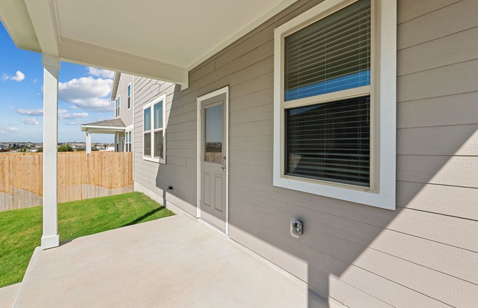Exterior details and patio area of a home in Sonterra, Jarrell (Image 4).