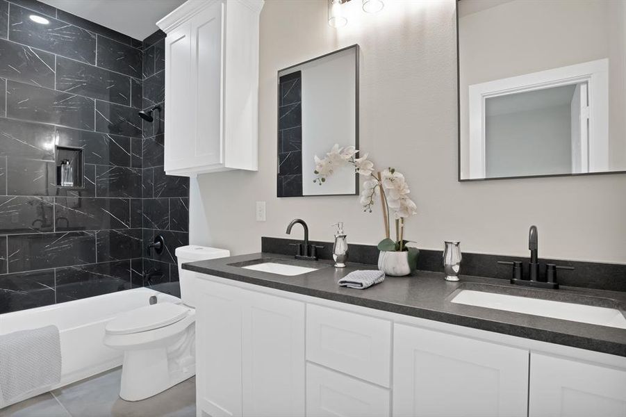 Furnished interior view inside a new home in , Itasca (Image 10). Furnished interior view inside a new home in , Itasca (Image 10).