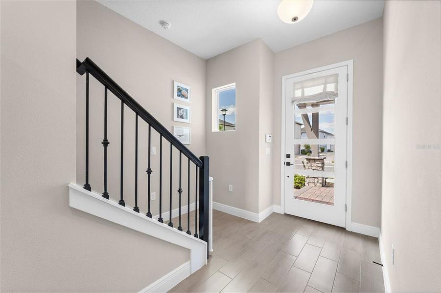 Spacious, unfurnished interior of a new home in Laureate Park, Orlando (Image 21).