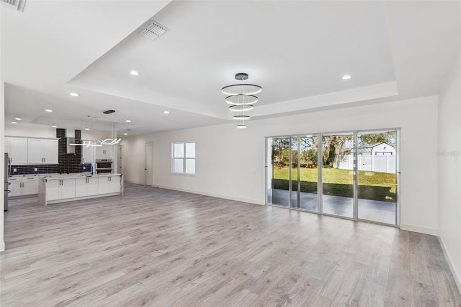 Spacious, unfurnished interior of a new home in , Leesburg (Image 32).