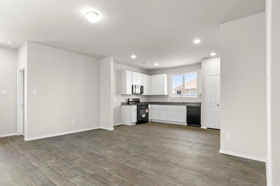 Image 37 of a home in Casetta Ranch.