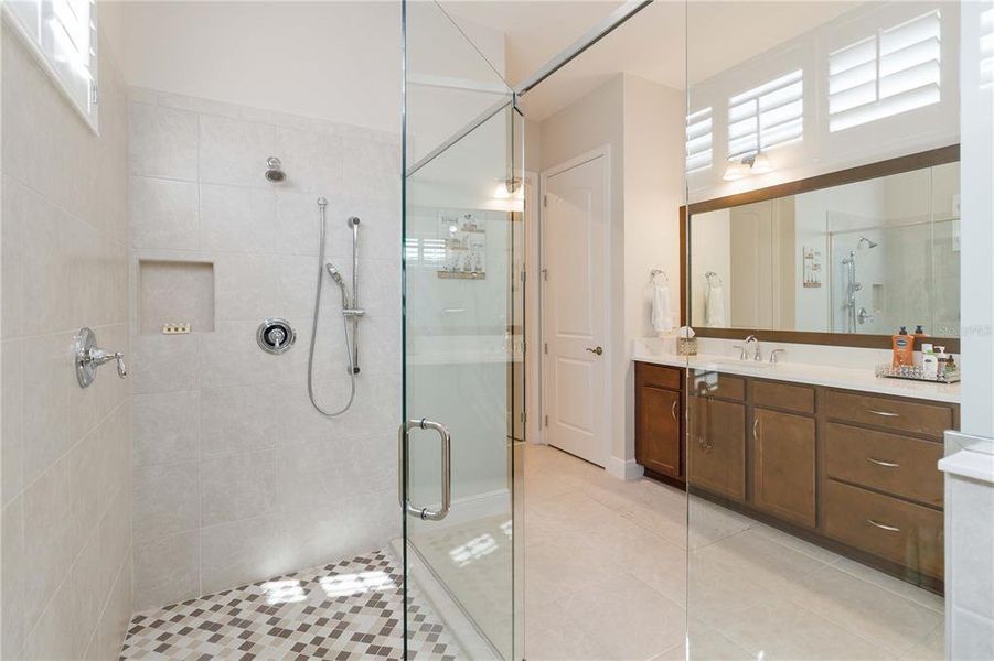 Furnished interior view inside a new home in , St. Cloud (Image 51).