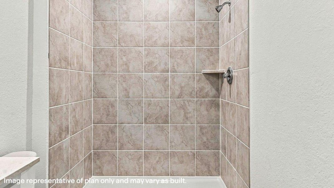 Representative interior finishes for a home built from the The Altaria by D.R. Horton in Seneca Trails, Leon Valley (Image 15).