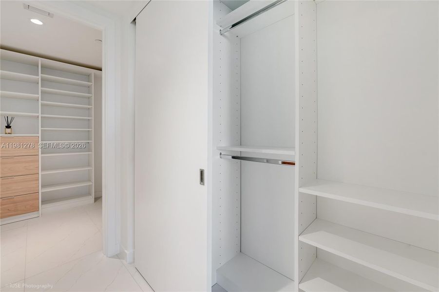 Image 36 of a home in Alana Bay Harbor Islands.