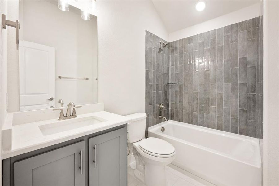 Furnished interior view inside a new home in Meraki, Forney (Image 12).