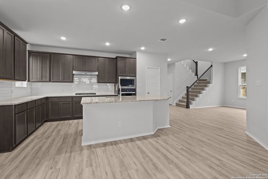 Furnished interior view inside a new home in Sunflower Ridge, New Braunfels (Image 11).